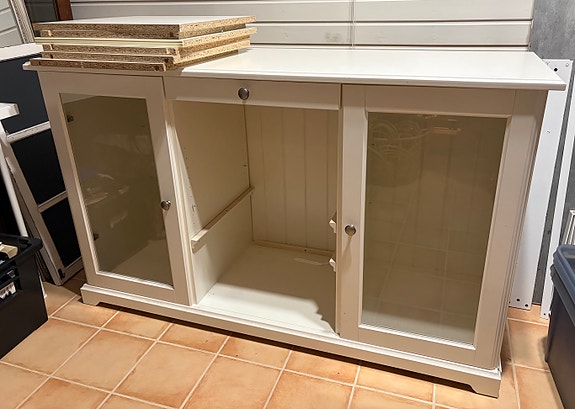 Ikea Liatorp senkki