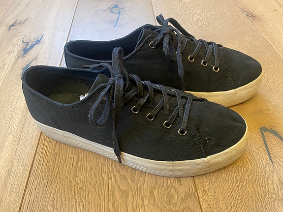 Vagabond 39 koon platform tennarit