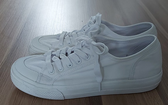 H&M valkoiset tennarit koko 38