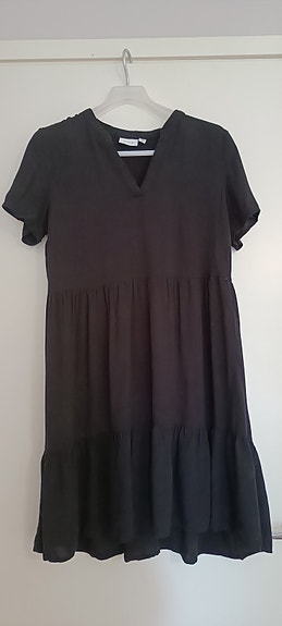 Vila musta mekko koko 34