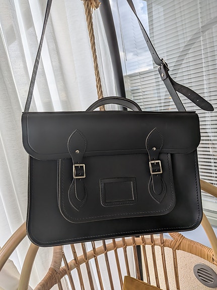 Cambridge Satchel -salkku