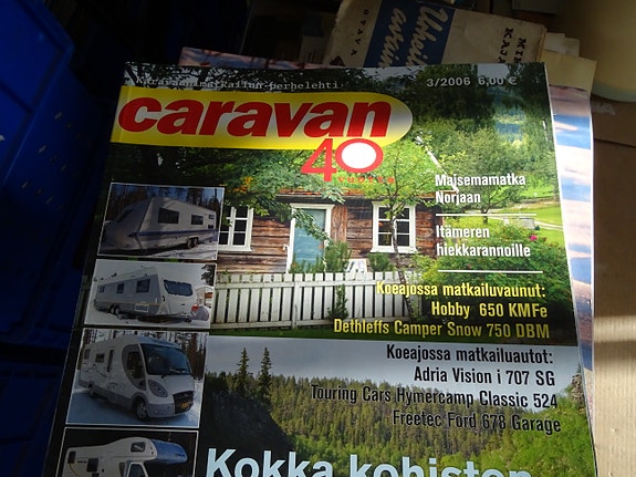 Caravan   3  /  2006