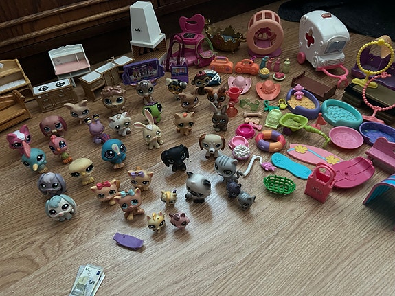 Lps figuurit ja tarvikkeet