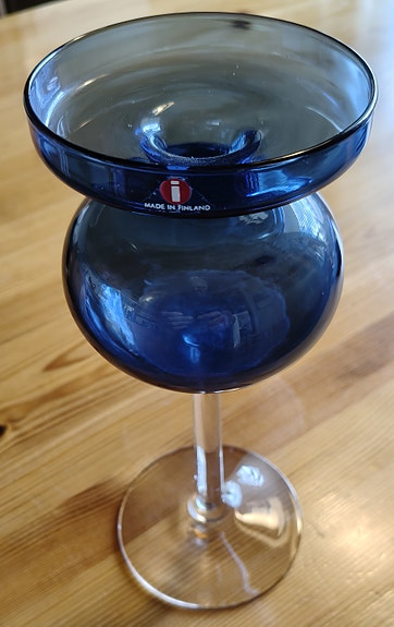 Iittala 2660 kynttilänjalka, sininen (Erkki Vesanto) – Virheetön!