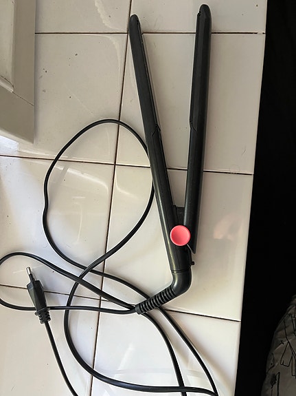 BaByliss hiusten suoristusrauta musta
