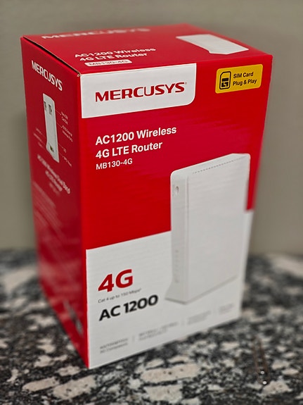 Mercusys MB130-4G AC1200 4G LTE reititin