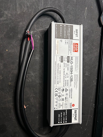 Mean Well HLG-150H-12B LED-virtalähde. 150W 12V himmennettävä