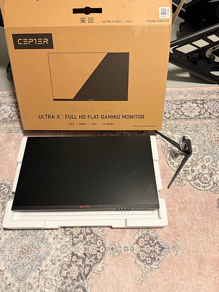 Ceptor Ultra X 24" Full HD pelinäyttö musta
