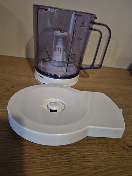 Braun monitoimikoneen lisäosa