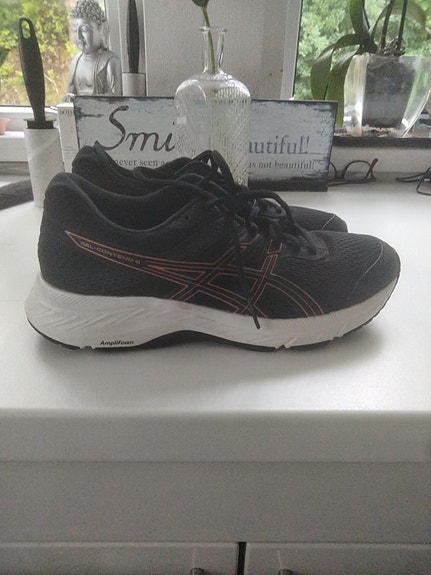Asics juoksulenkkarit 38