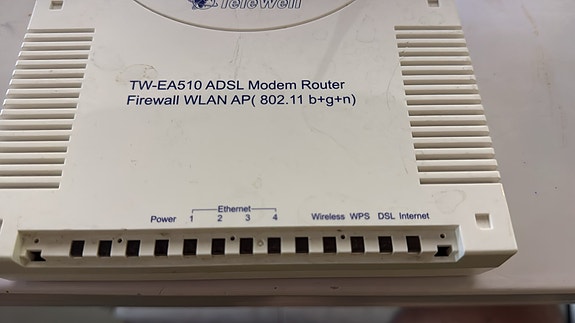 Telewell TW-EA510 ADSL modeemi reititin WLAN