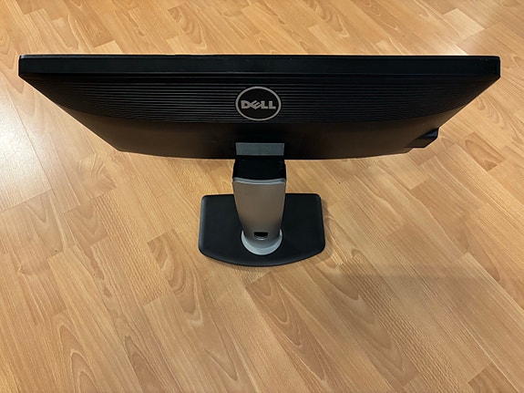 Dell 23” näyttö