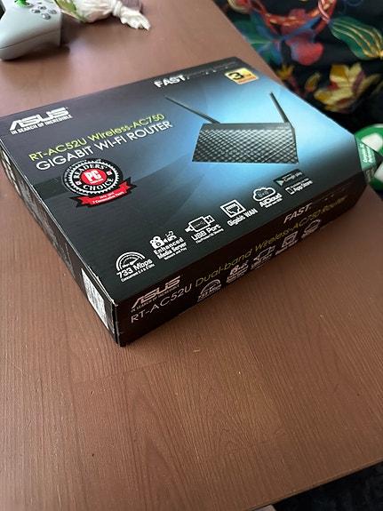 Asus RT-AC52U AC750 Dual Band gigabit reititin