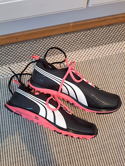 Naisten Puma Golfkengät 41 musta–pinkki