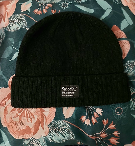 Carhartt musta pipo