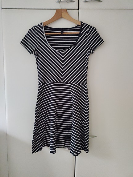 Vero  Moda puuvilla trikoomekko