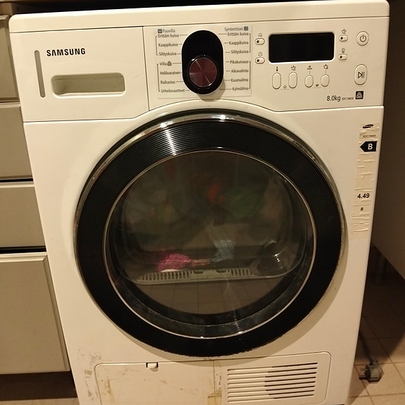 Samsung kondensoiva kuivausrumpu valkoinen