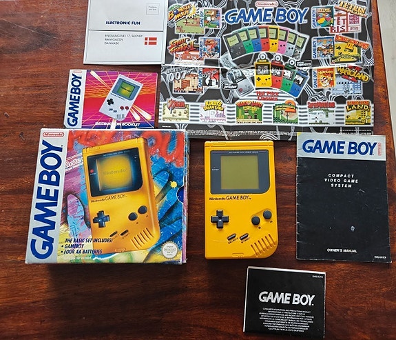 Nintendo gameboy original peli konsoli