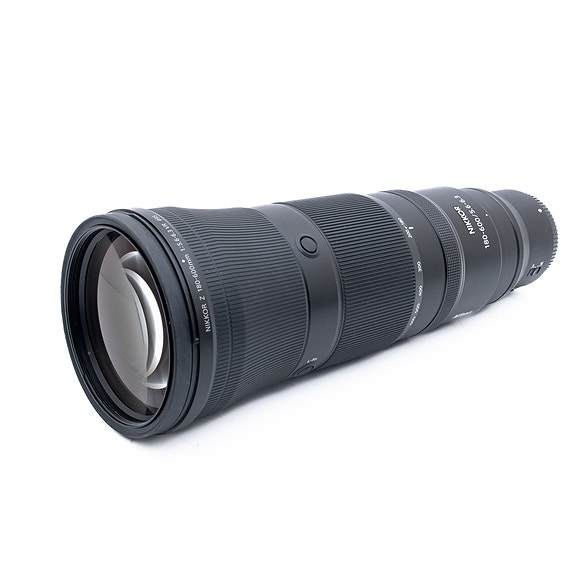 Nikon Nikkor Z 180-600mm f/5.6-6.3 VR – Käytetty