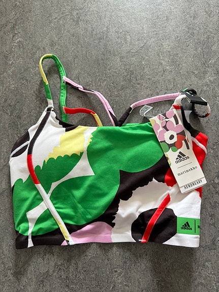 Marimekko adidas unikko urheilu liivi