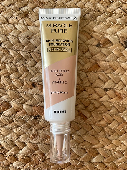 Max Factor Miracle Pure meikkivoide 55 Beige 30 ml