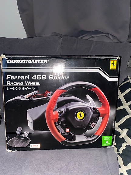 Thrustmaster Ferrari 458 Spider rattiohjain Xboxille