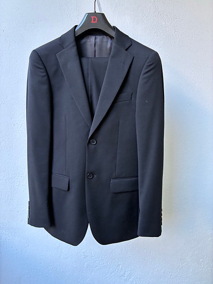 Dressmann miesten slimfit puku koko 42 musta