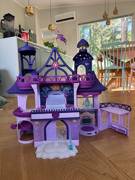 My Little Pony linna leikkitalo
