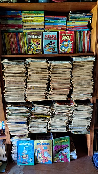 RETRO LEHDET JA KIRJAT