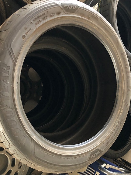 Goodyear 265/45R21 renkaat