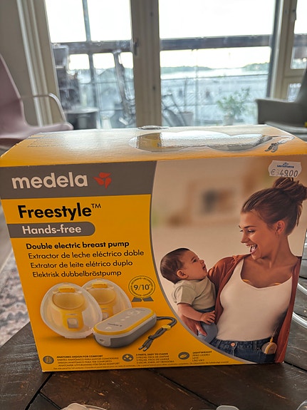 Medela Freestyle Hands-free tuplarintapumppu