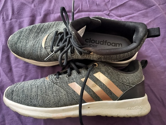 Adidas tennarit