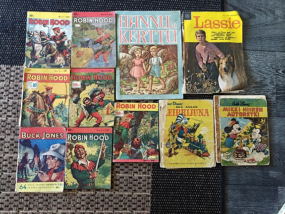 Vanhoja sarjakuvia ja lastenkirjoja