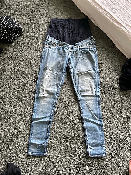 H&M äitiysfarkut S
