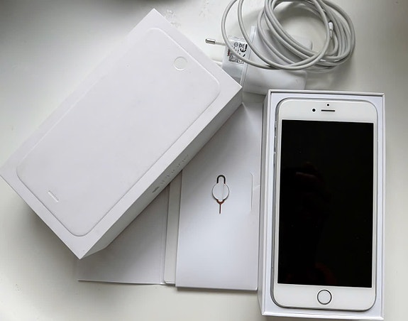 iPhone 6 Plus Silver 16 GB