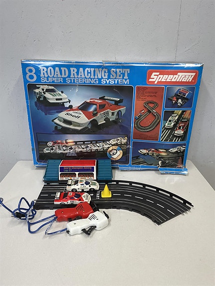 SpeedTrax Road Racing Set Autorata