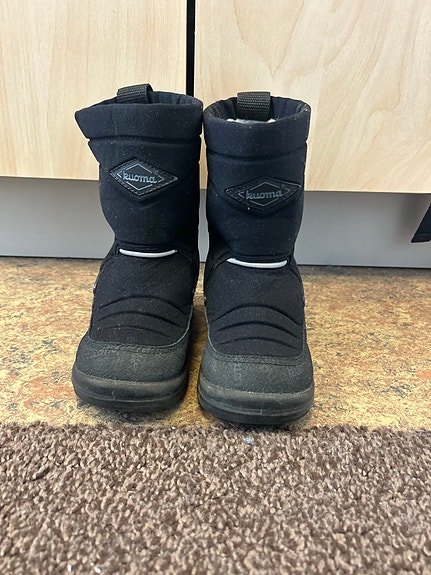 Kuoma lasten talvikengät koko 25 musta unisex