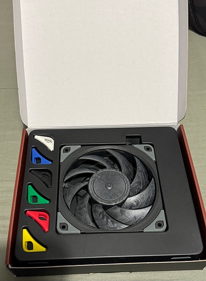 Noctua NF-A12x25 chromax black kotelotuuletin