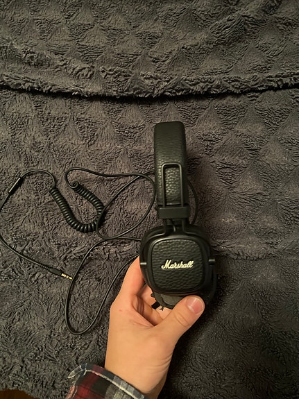 Marshall langalliset on-ear kuulokkeet musta