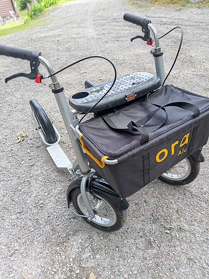 Ora potkukelkktavarakorilla