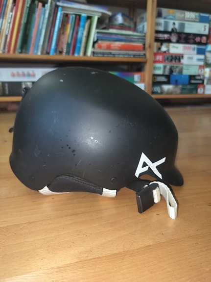 Anon lasten laskettelukypärä, M / 51-53 cm