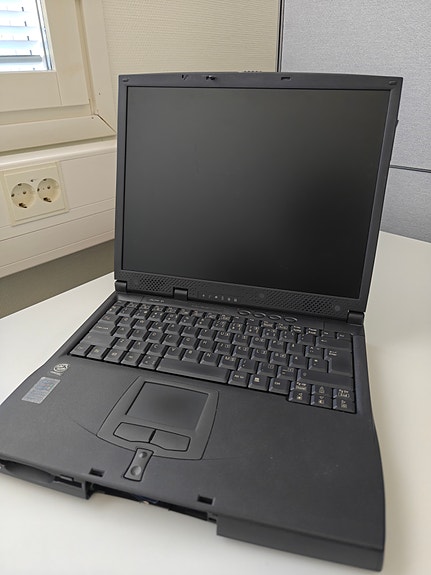 Acer TravelMate 201TXV retro läppäri