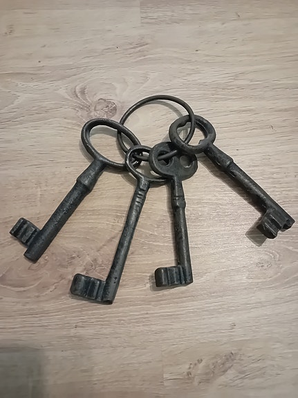 Vanhat isot avaimet 4 kpl nippu