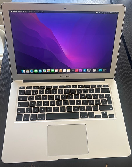 Apple MacBook Air 13" A1466