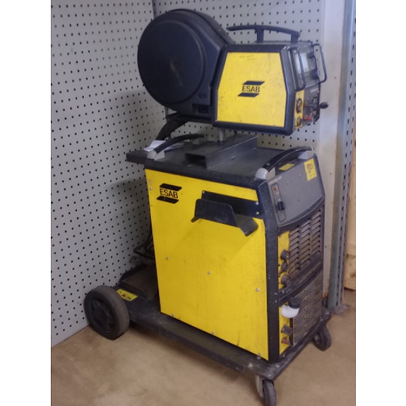 Esab Aristomig 400 Pulssi hitsauskone vesijäähdytteinen-käytetty