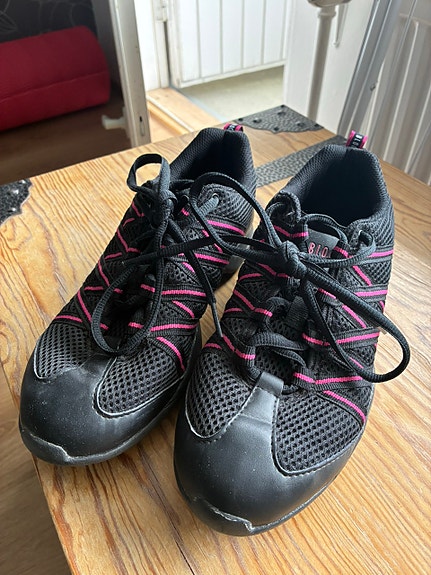 Bloch Criss Cross tanssikengät