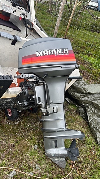 Mariner perämoottori (vaihdetaan 8hp moottoriin)