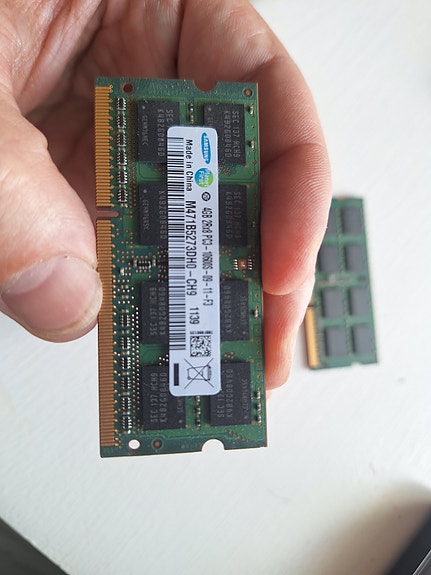 Samsung DDR3 SO-DIMM RAM-muistit 2 kpl