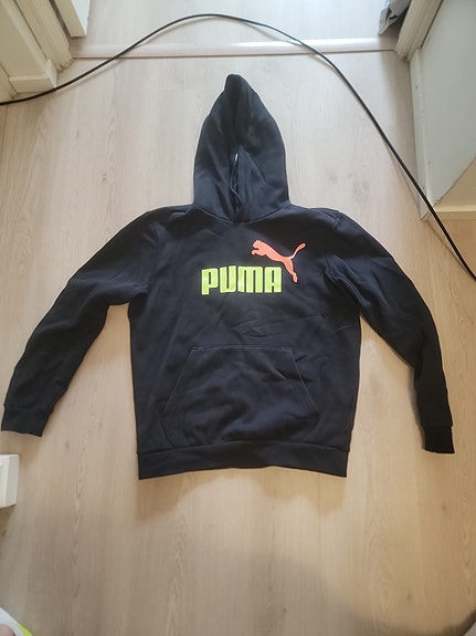 Puma huppari S musta