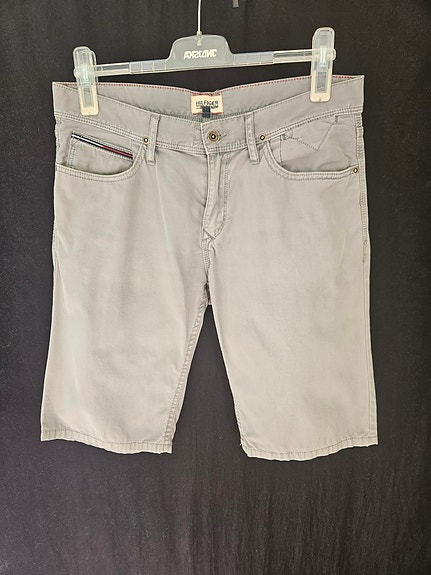 Tommy Hilfiger shortsit